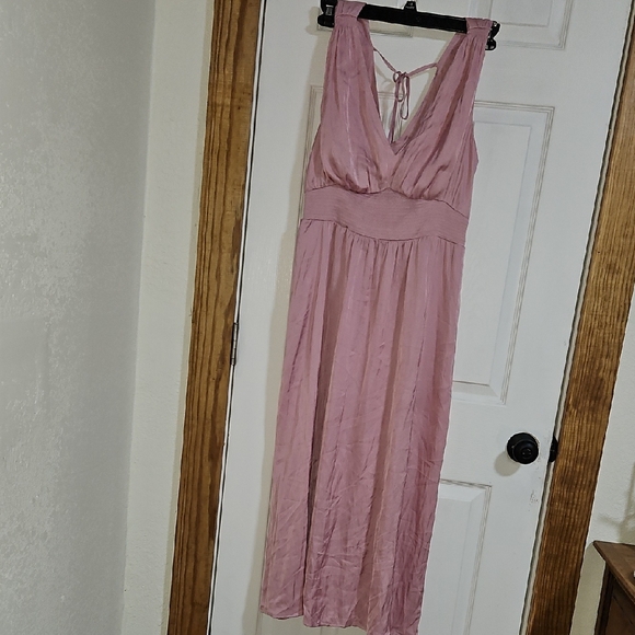 Old Navy Dresses & Skirts - Old Navy Backless Pink Dress